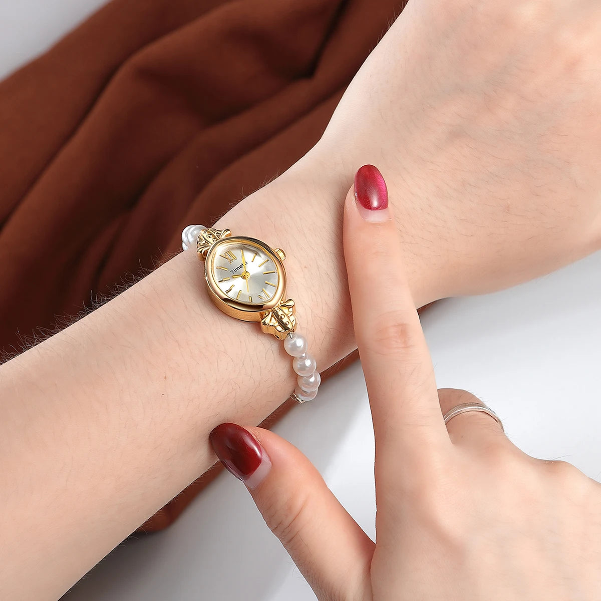 Gold Pearl Bracelet Watch with Roman Numerals | Elegant Quartz Watch for Women